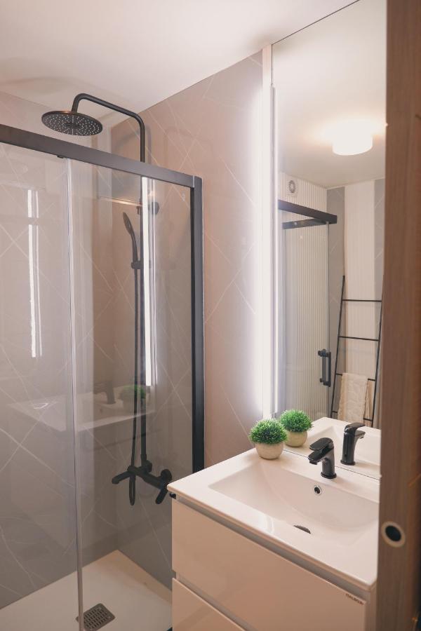 Portobello Lux Living บีลาโนวาเดกายา ภายนอก รูปภาพ