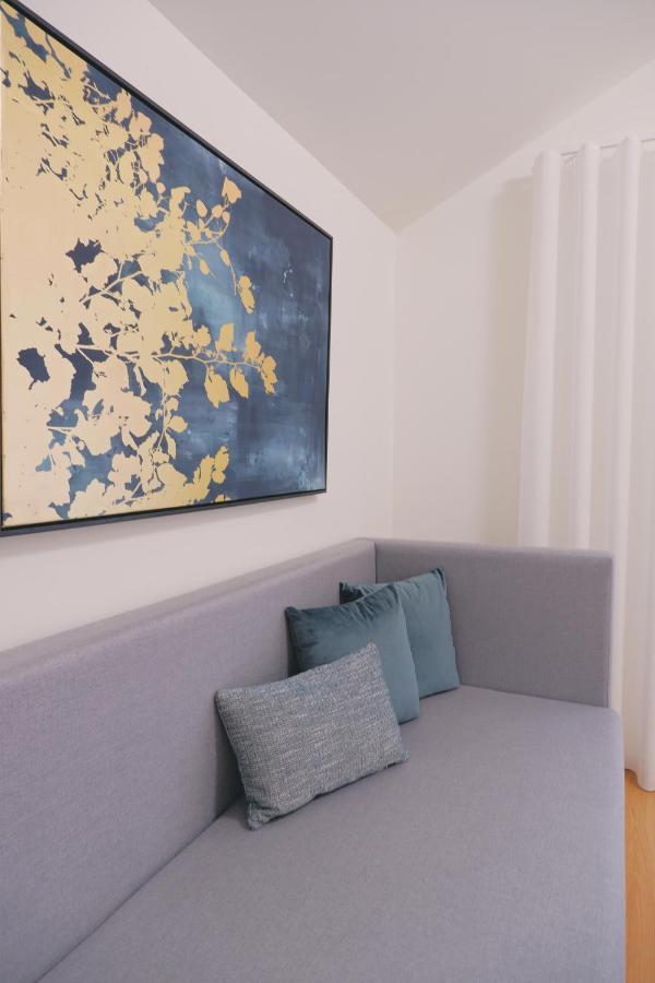 Portobello Lux Living บีลาโนวาเดกายา ภายนอก รูปภาพ