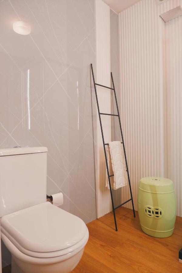 Portobello Lux Living บีลาโนวาเดกายา ภายนอก รูปภาพ